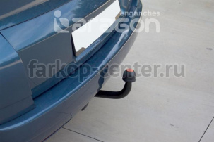 Фаркоп Aragon для CITROEN C4 GRAND PICASSO 2006-2013. Артикул E1220AA