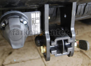Фаркоп Auto-Hak для TOYOTA LAND CRUISER 200 2007-2019г. Артикул 0 70A