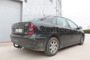 Фаркоп Aragon для CITROEN C5 2001-2004. Артикул E1216AS