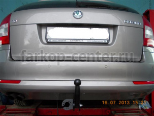 Фаркоп Трейлер для SKODA OCTAVIA A5 2004-2013. Артикул 9711