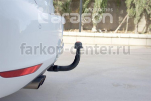 Фаркоп Aragon для VOLKSWAGEN GOLF 5 2003-2008. Артикул E6700DV